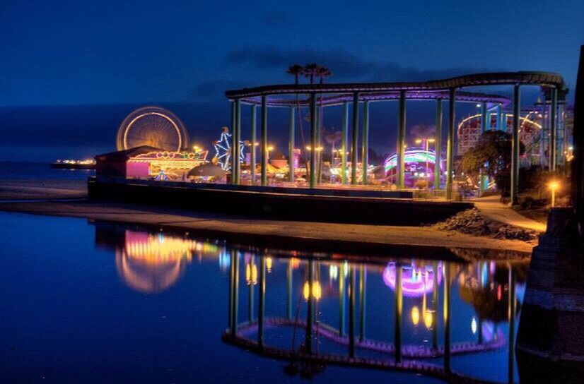 Santa cruz beach boardwalk