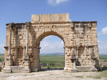 View of old ruins against sky