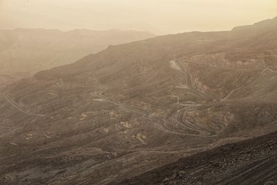 Zig zag road to jabel jais, ras al khaimah, u. a. e