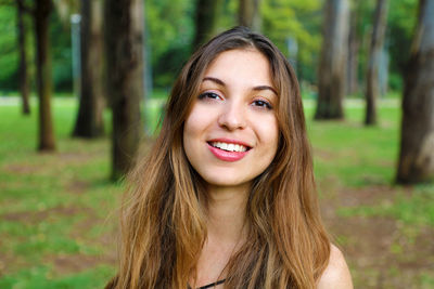 Portrait of smiling young woman