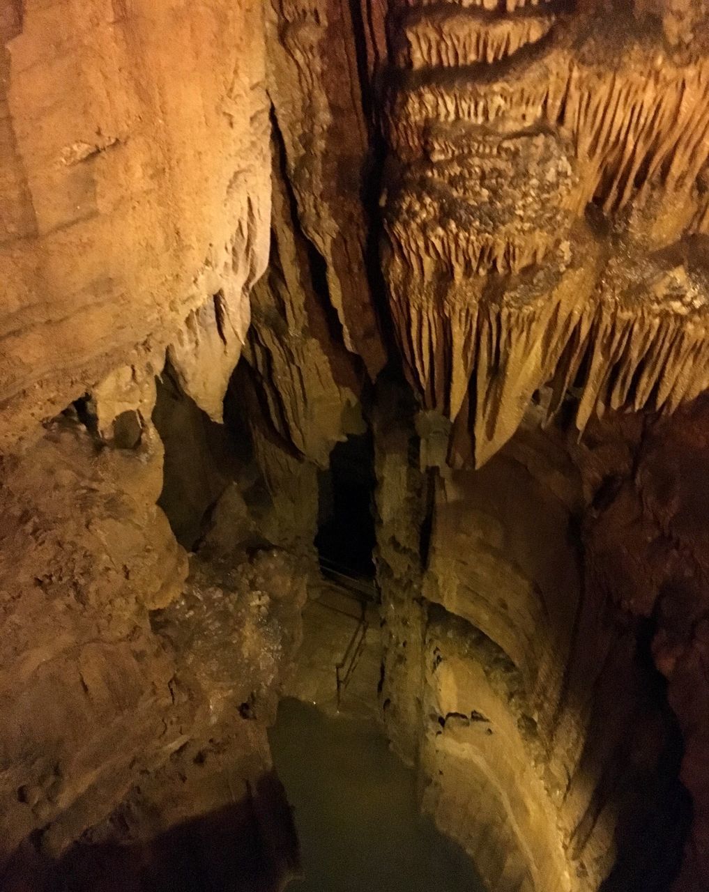 CLOSE-UP OF ROCK FORMATION