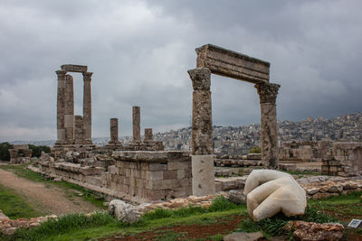 Old ruins against sky