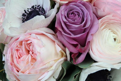 Close-up of rose bouquet