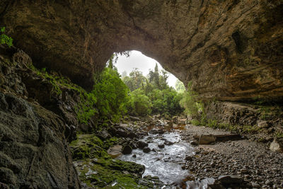 Cave in tunnel