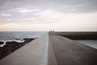 Surface level of sea against sky