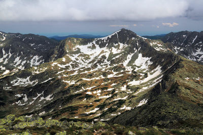 Idyllic view of retezat mountains