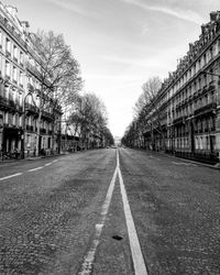 Paris street 