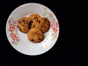 Close-up of cookies in plate