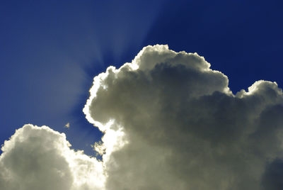 Low angle view of clouds in sky