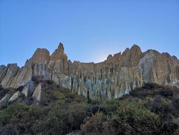 Clay cliffs pinnacles 