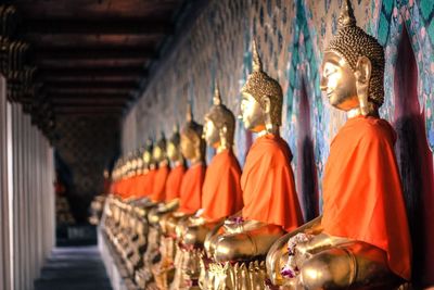 Statues in temple building