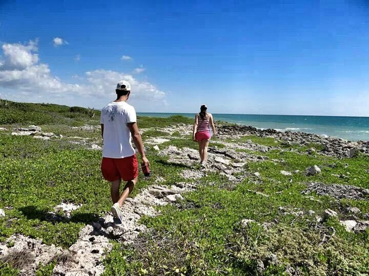 Playa escondida Guanica, PR