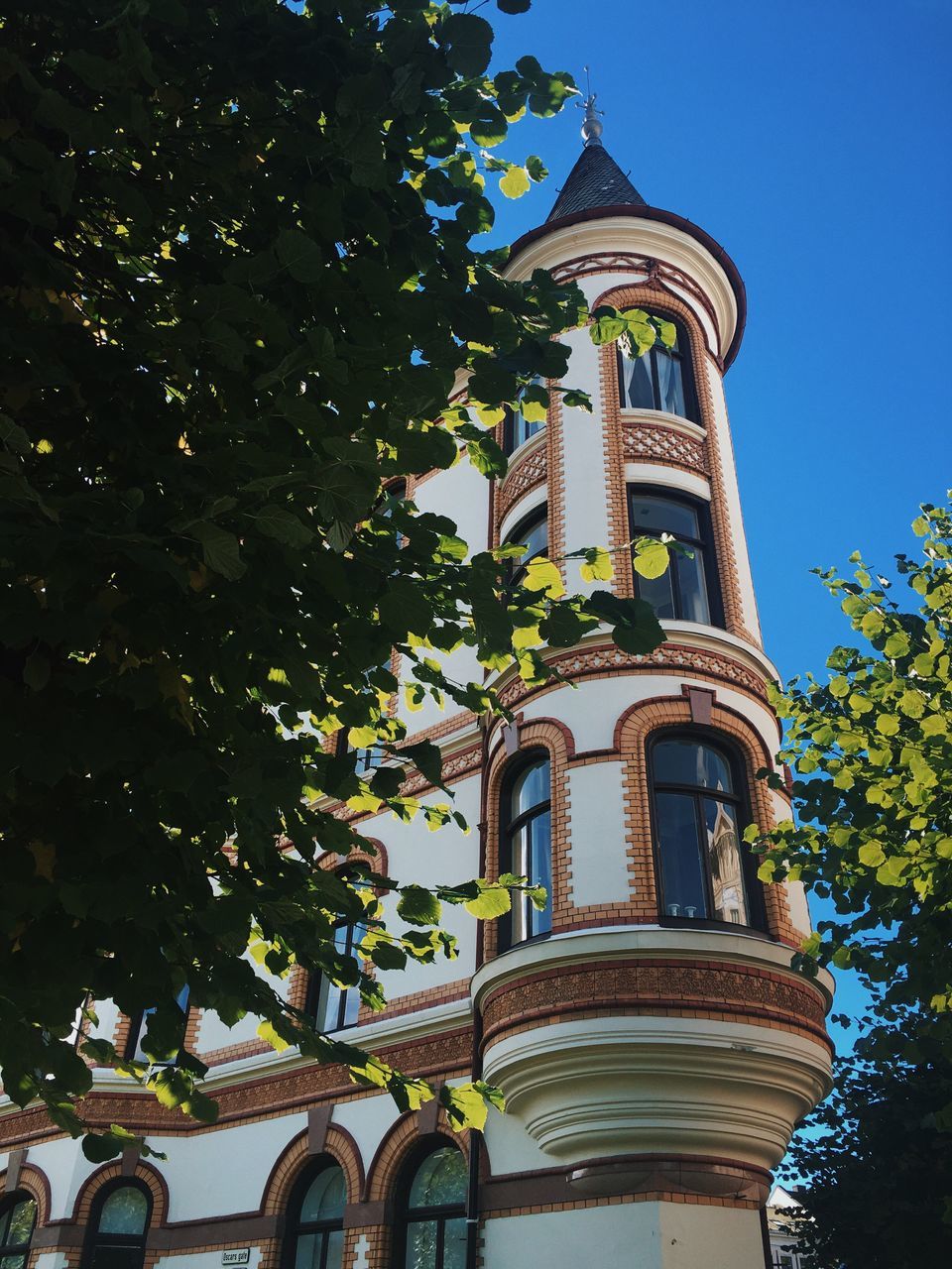 LOW ANGLE VIEW OF CHURCH AGAINST SKY