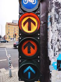 Bicycle lane traffic signal in city