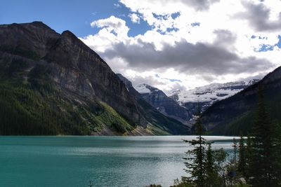 Lake louise, banff national park, ab, canada