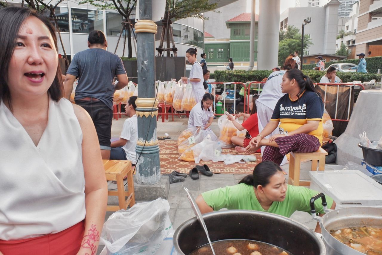 group of people, real people, women, men, lifestyles, food and drink, males, crowd, adult, large group of people, food, child, females, childhood, boys, casual clothing, togetherness, day, restaurant