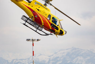 Zurich, switzerland, february 24, 2022 eurocopter as350-b3 is departing from the airport