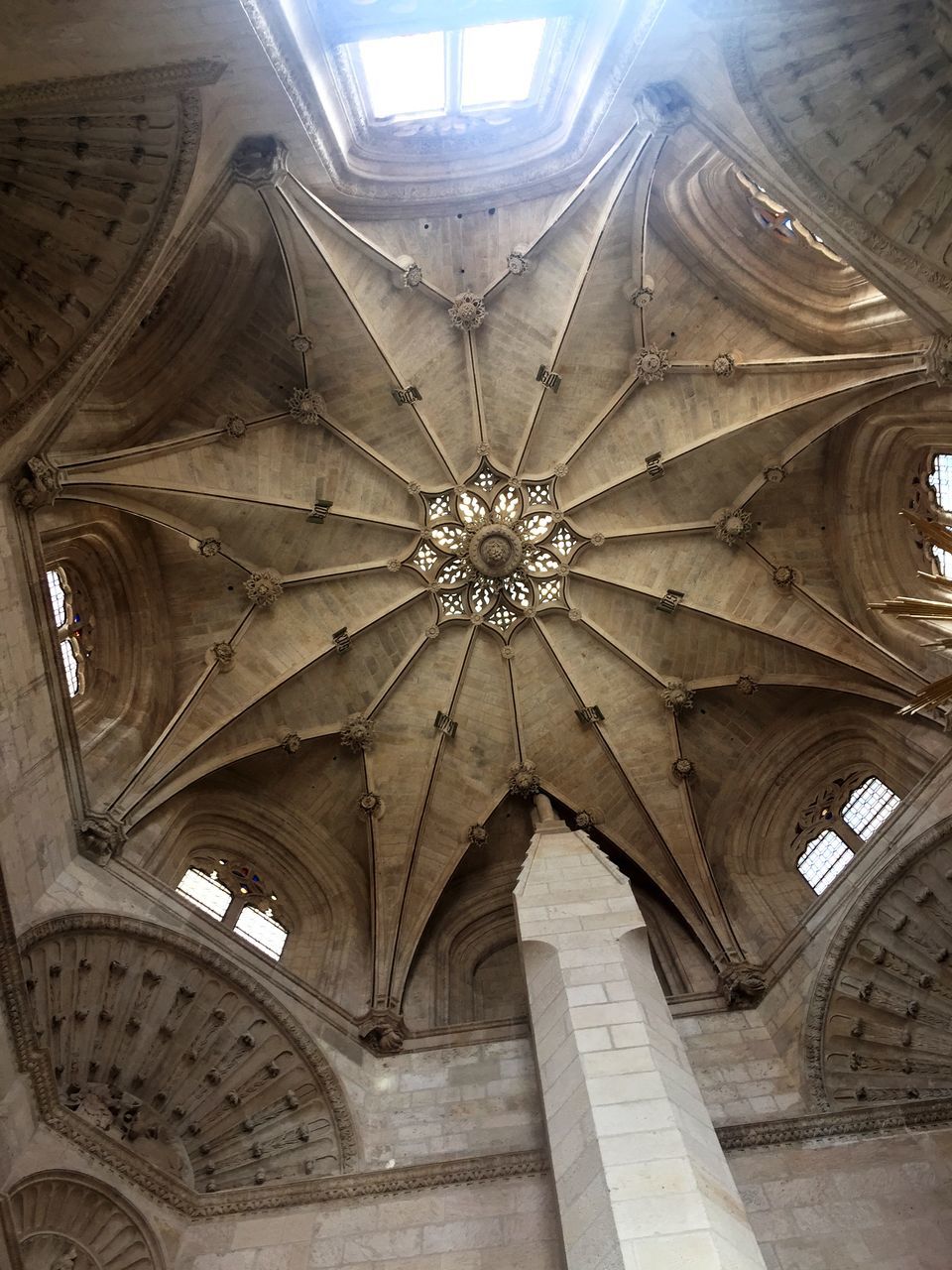 architecture, indoors, built structure, ceiling, famous place, low angle view, religion, architectural feature, place of worship, travel destinations, tourism, spirituality, travel, design, international landmark, ornate, cathedral, history, architectural column