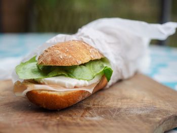 Close-up of bread on cutting board