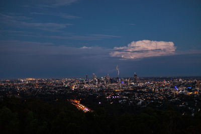 Thunder 
and lightning, brisbane 