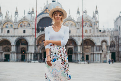 Portrait of a smiling young woman