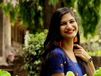 Portrait of smiling young woman