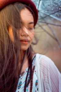 Portrait of a beautiful young woman