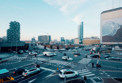 Traffic on road in city