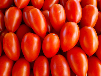 Full frame shot of tomatoes in market