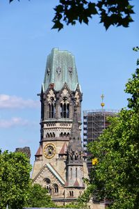 Low angle view of gedächtniskirche against sky