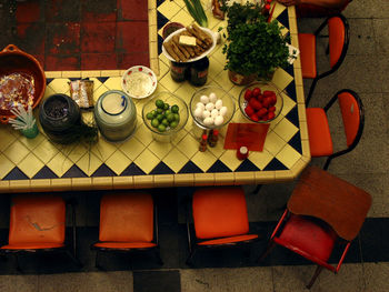 Variety of objects for sale