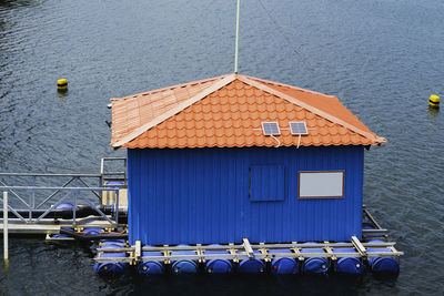 Floating freshwater pumping station in the lake.