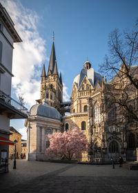 View of cathedral against sky