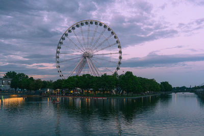 ferris wheel