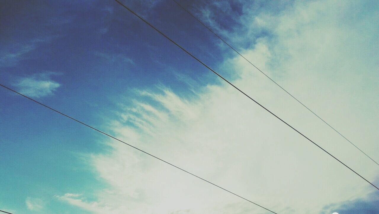 LOW ANGLE VIEW OF ELECTRICITY PYLON AGAINST SKY