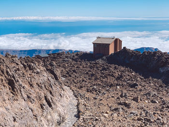 Scenic view of volcanic landscape 