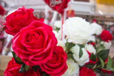 Close-up of red roses