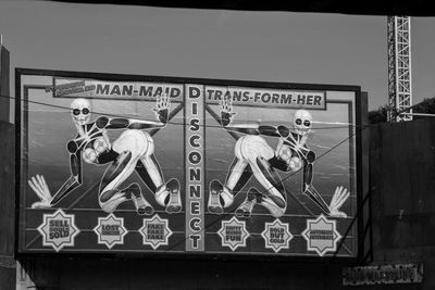 Text on information sign