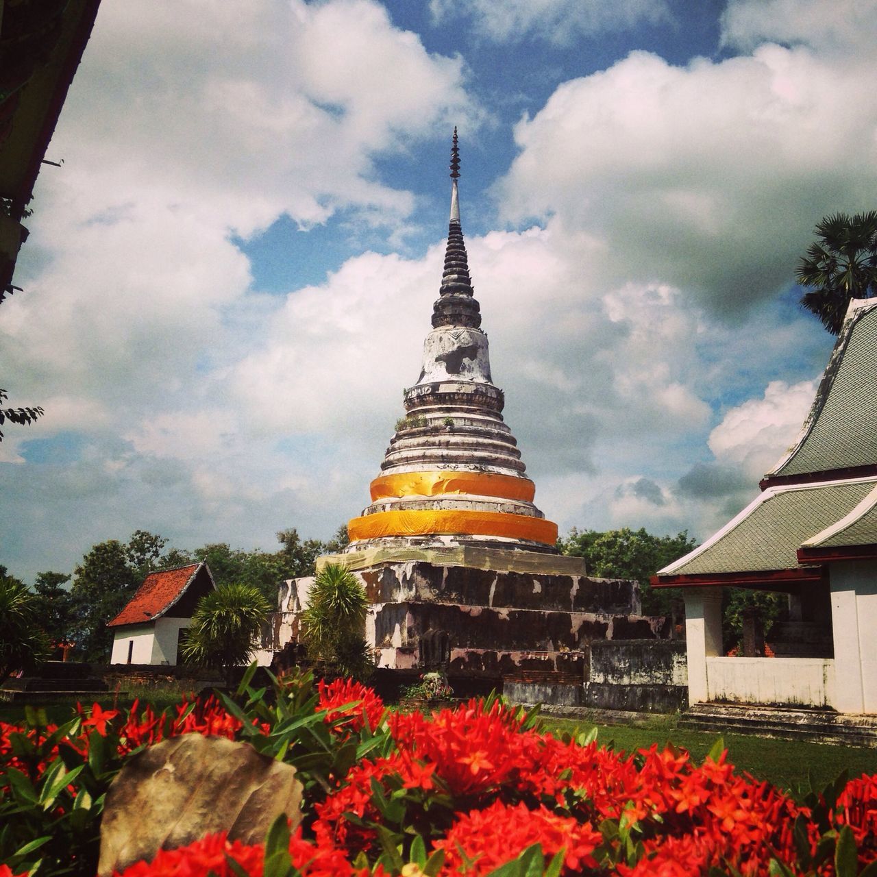 วัดพระฝางสวางคบุรีมุนีนาถ