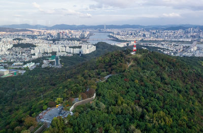 Landscape view of seoul city and han river
