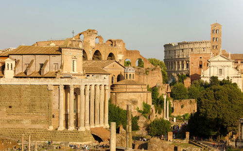 Panoramic view of rome. cityscape skyline of landmarks of ancient rome with coliseum and roman forum