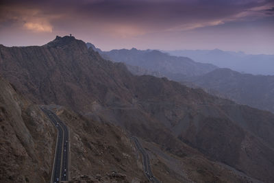 Jabal al-hada road is one of the most beautiful mountainous areas in taif. 