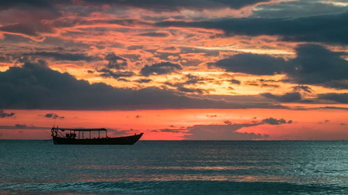 Tropical sunset from koh rong island, cambodia