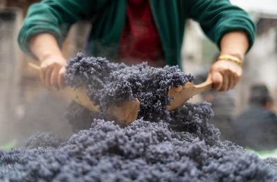 Cooking steam black rice