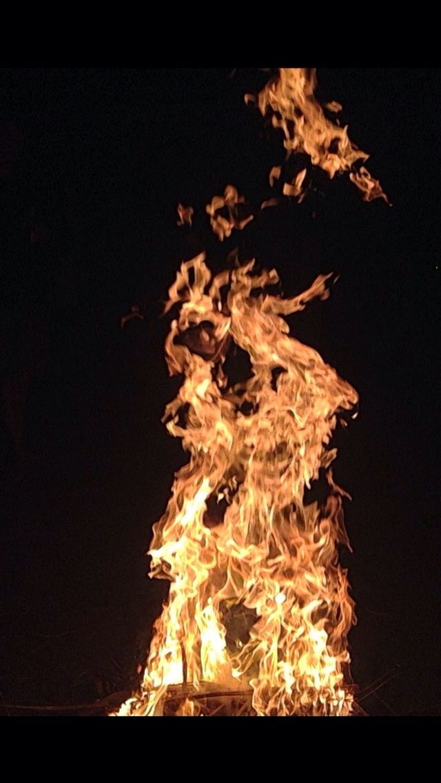 night, fire - natural phenomenon, burning, heat - temperature, flame, glowing, close-up, dark, illuminated, copy space, black background, no people, bonfire, studio shot, orange color, yellow, light - natural phenomenon, outdoors, nature, fire