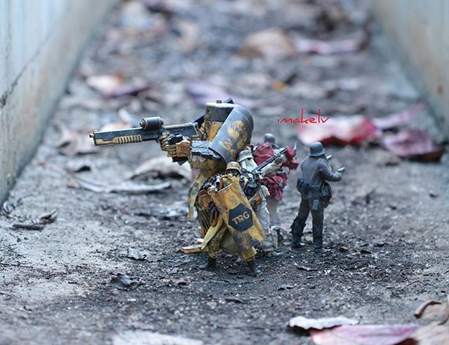 selective focus, focus on foreground, high angle view, close-up, day, outdoors, metal, abandoned, toy, no people, danger, street, hanging, damaged, messy, obsolete, work tool, communication, still life, protection