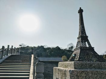 View of monument against sky