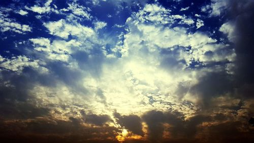 Low angle view of cloudy sky