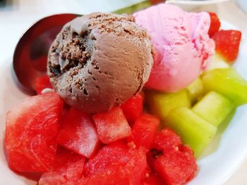 Ice cream and fruits