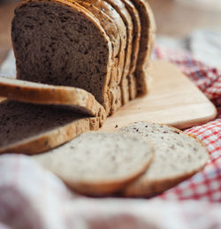 Close-up of bread on cutting board